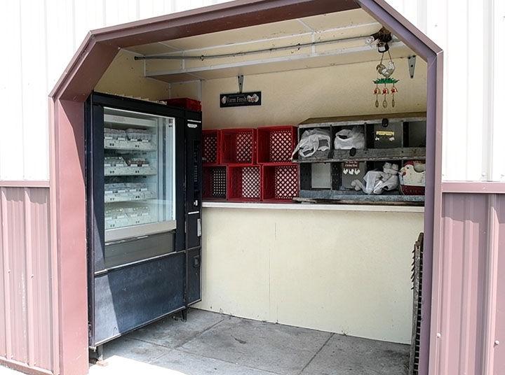 自動(dòng)售貨機(jī),自動(dòng)售賣機(jī),自動(dòng)售貨機(jī)價(jià)格,廣州售貨機(jī),無人售貨機(jī),智能自動(dòng)售貨機(jī)加盟,自動(dòng)販賣機(jī),飲料自動(dòng)售貨機(jī),廣州富宏智能售貨機(jī)